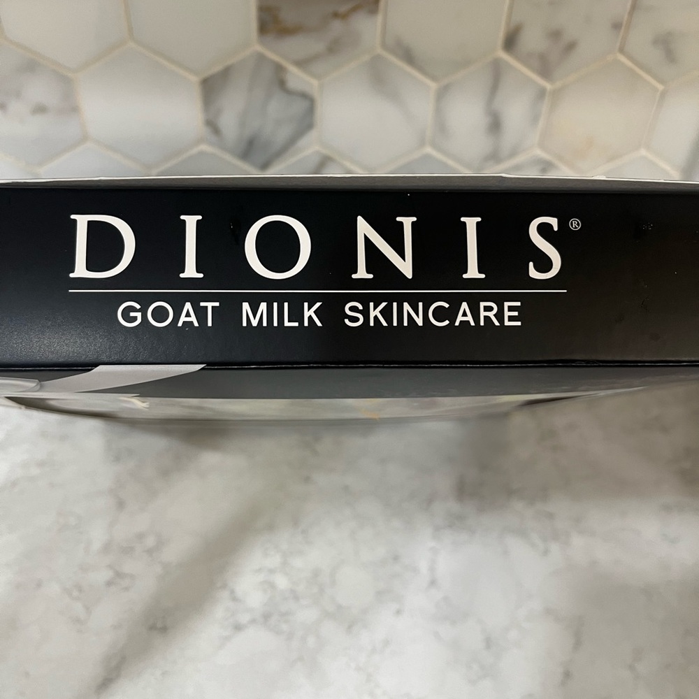 Dionis Goat Milk Hand Cream Set of 8 - Picture 9 of 10